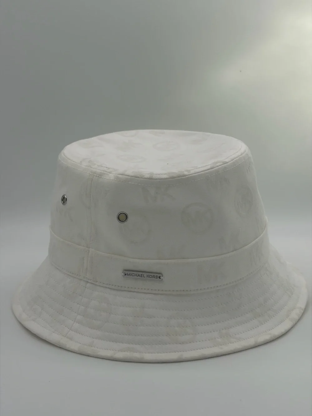 Michael Kors White Bucket Hat NWT Logo Plaque OS Summer Classic🥳🥳❌❌